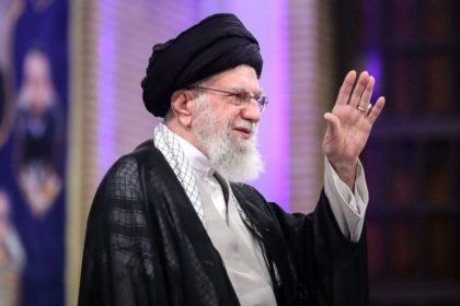 الحكومة العراقية: نعزي الشعب الإيراني باستشهاد السيد الخامنئي ونعلن الحداد لمدة 3 أيام