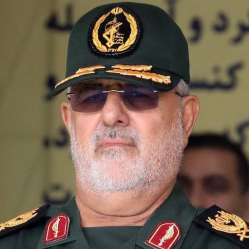 التلفزيون الإيراني يؤكد اغتيال القائد العام للحرس الثوري اللواء محمد باكبور