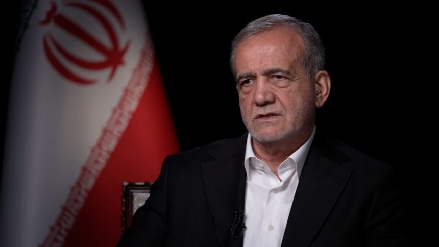 الرئيس الإيراني: الانتقام والثأر لجريمة اغتيال خامنئي يعد واجبا