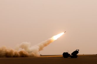 إطلاق صاروخين باتجاه قبرص حيث تمركز آلاف من أفراد القوات البريطانية