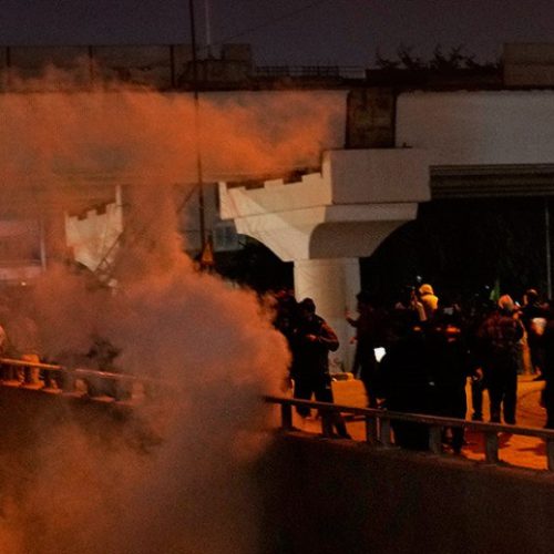 الداخلية: اصابة 13 منتسبًا باطلاق نار من عناصر مندسّة داخل التظاهرات قرب المنطقة الخضراء