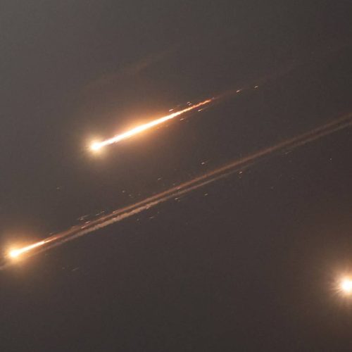 الإسعاف الإسرائيلي: إصابة 5 أشخاص بالدفعة الصاروخية الإيرانية الأخيرة في القدس