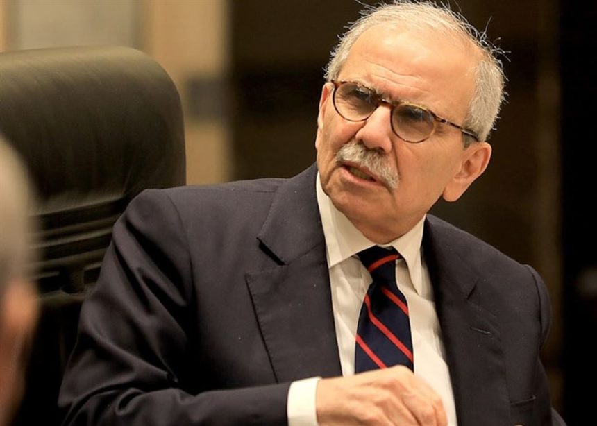 نواف سلام: عملية إطلاق الصواريخ من جنوب لبنان "عمل مشبوه وغير مسؤول"