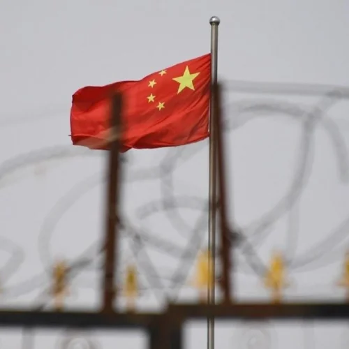 الصين تعلن مقتل أحد مواطنيها في طهران