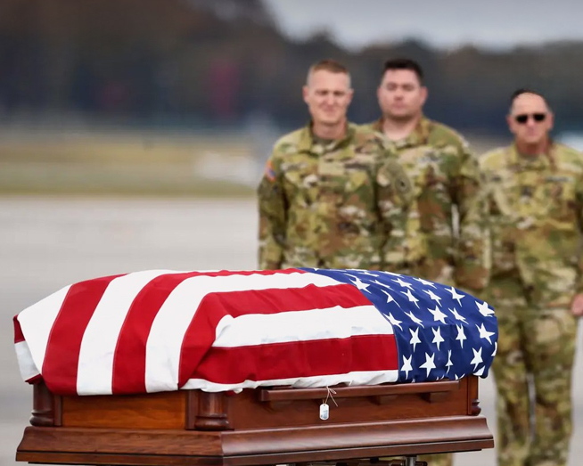 القيادة المركزية الأمريكية تعلن مقتل 6 جنود في العمليات القتالية