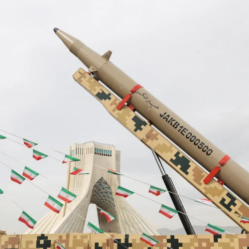 الدفاع الإيرانية: قدراتنا العسكرية ستجبر واشنطن وتل أبيب على وقف الحرب خلال أيام