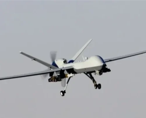 استهداف قاعدة فكتوريا في مطار بغداد الدولي بطائرة مسيرة