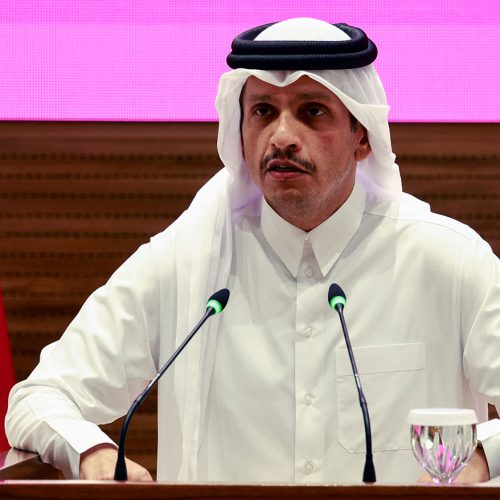 ‏رئيس وزراء قطر لـ عراقجي: ممارسات إيران تعكس نهجًا تصعيديًا ولا تدل على رغبة حقيقية بالتهدئة