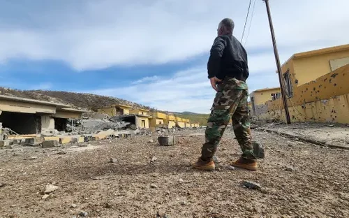 إيران تعلن تدمير مواقع لجماعات معارضة للنظام على الحدود مع العراق