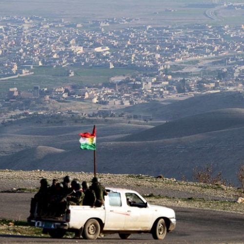 حكومة كردستان تنفي تورطها بتسليح وإرسال أحزاب المعارضة الكردية إلى الأراضي الإيرانية