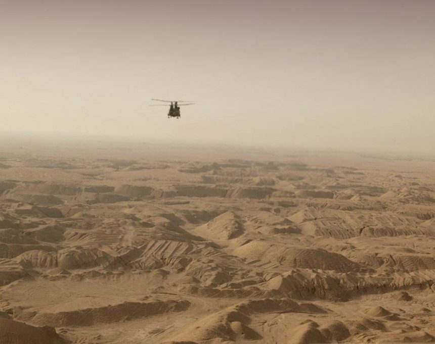 العمليات المشتركة: تعرض قوة لإطلاق نار من الجو ما أدى لاستشهاد مقاتل واصابة اثنين بصحراء النجف