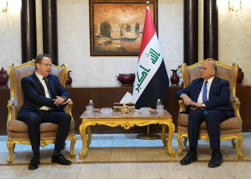 وزير الخارجية يؤكد التزام الحكومة بحماية البعثات الدبلوماسية العاملة في العراق