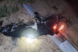 الاعلام الامني: إسقاط مسيرة حاولت استهداف إحدى المنشآت الحيوية بين كركوك والسليمانية