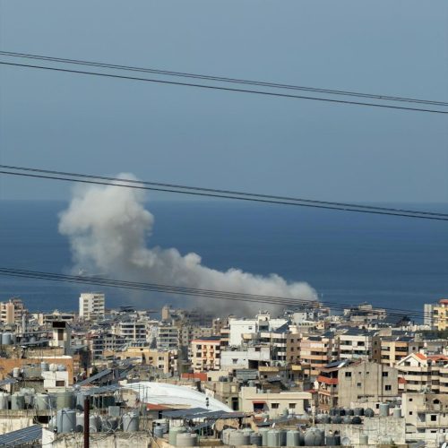 الصحة اللبنانية: 5 شهداء و7 جرحى في الغارة الإسرائيلية على مدينة صيدا