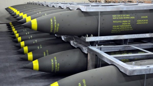 الخارجية الأمريكية تتجاوز مراجعة الكونغرس وتوافق على بيع ذخائر لإسرائيل