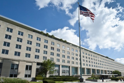 خارجية الولايات المتحدة تعلن إجلاء آلاف الأمريكيين من الشرق الأوسط