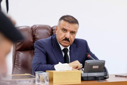 وزير الداخلية يشدد على أهمية اليقظة التامة والحذر في حماية المنشآت الحيوية