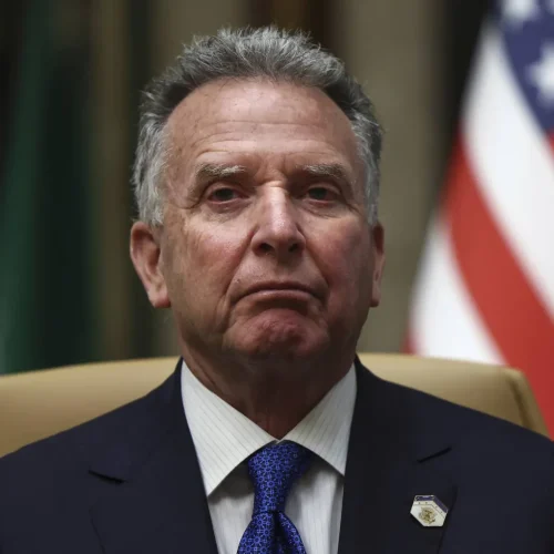 ويتكوف: طلبت من روسيا عدم تقديم معلومات استخباراتية إلى إيران