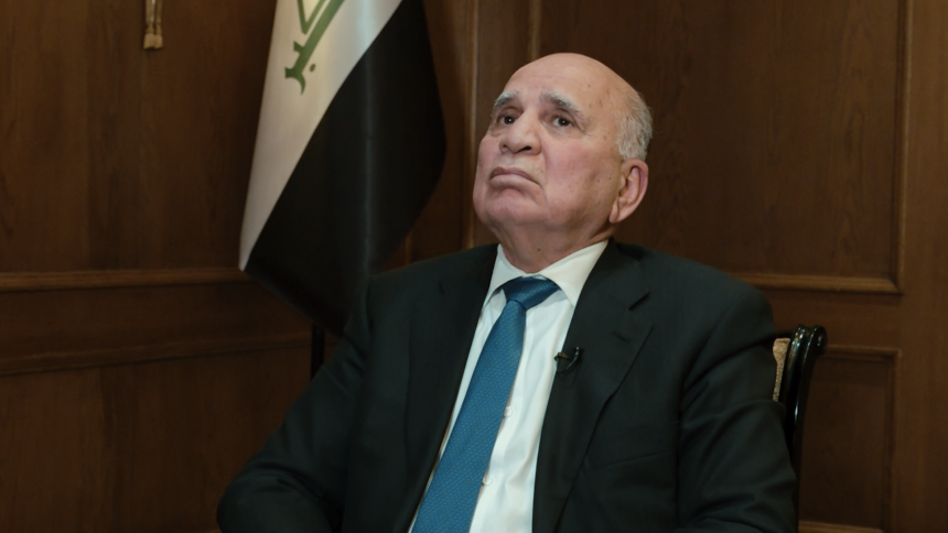 وزير الخارجية يؤكد التزام العراق بحماية أمن البعثات الدبلوماسية العاملة في البلاد