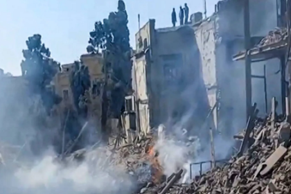 "نيويورك تايمز": حطام الصواريخ في موقع الهجوم على مدرسة البنات في إيران يحمل علامات أمريكية