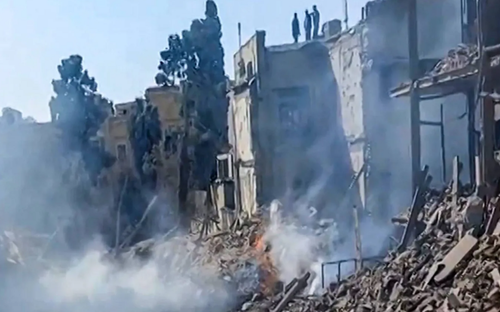 "نيويورك تايمز": حطام الصواريخ في موقع الهجوم على مدرسة البنات في إيران يحمل علامات أمريكية