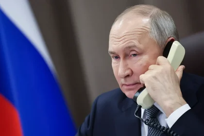 اتصال هاتفي.. بوتين يؤكد لبزشكيان اهمية تخفيف حدة الصراع في أسرع وقت ممكن