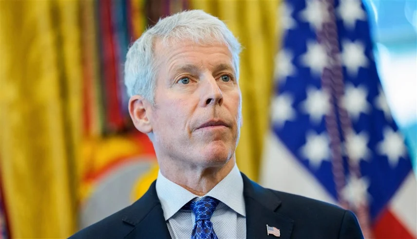 وزير الطاقة الأمريكي: لا يمكن تنفيذ المرافقة بالسفن الحربية حالياً