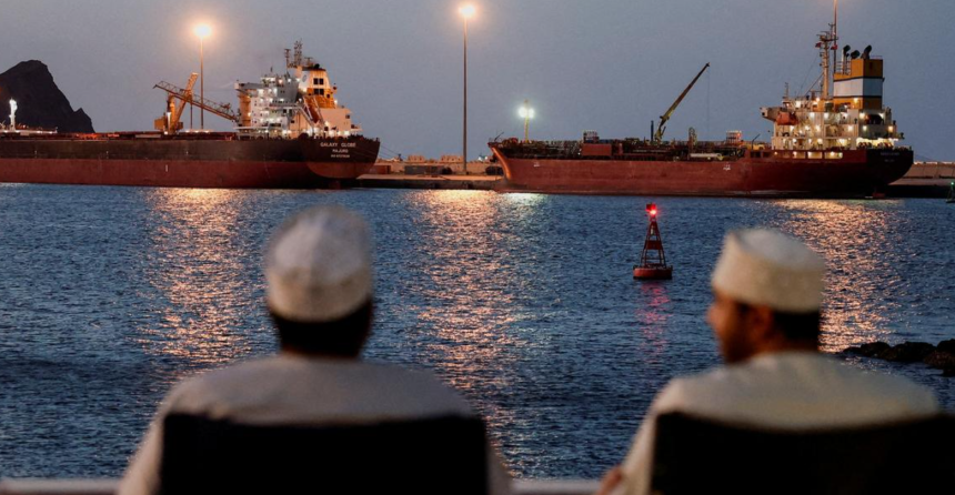 البحرية العراقية تطلق النار على زورق عسكري كويتي اقترب من ناقلات النفط