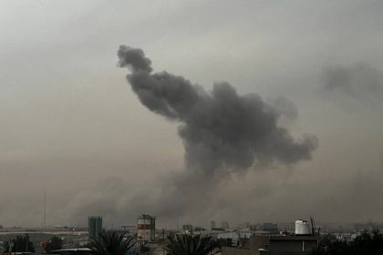 استشهاد واصابة 4 عناصر من الحشد الشعبي باستهداف معسكر "صقر" جنوبي بغداد