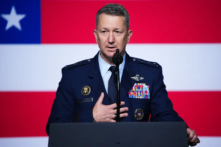 رئيس الأركان الأمريكي عن سقوط الطائرة غربي العراق: لم يكن بسبب نيران معادية أو صديقة
