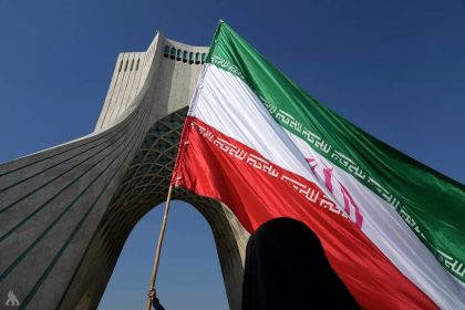 وزارة التراث الثقافي الإيرانية: تعرض 56 متحفاً ومعلماً تاريخياً وموقعاً ثقافياً للقصف