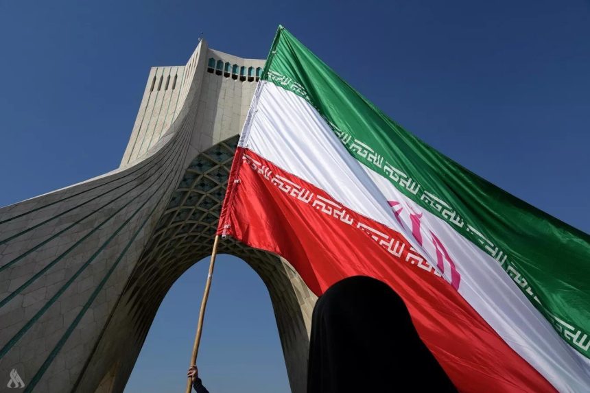 وزارة التراث الثقافي الإيرانية: تعرض 56 متحفاً ومعلماً تاريخياً وموقعاً ثقافياً للقصف