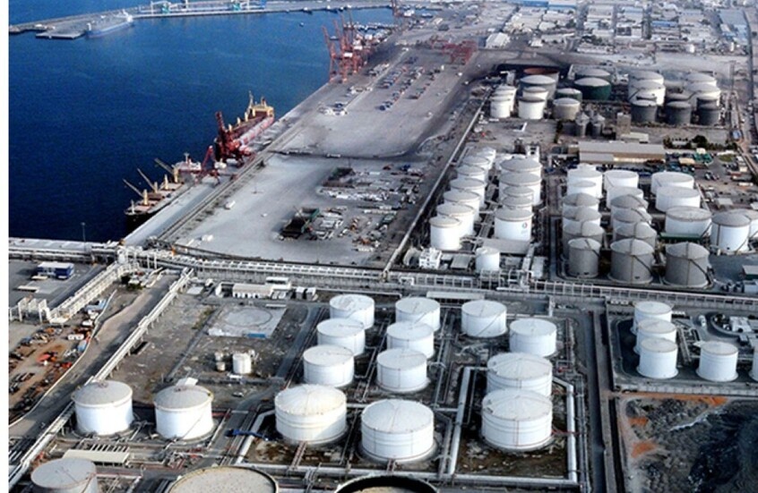 توقف بعض عمليات تحميل النفط في الفجيرة الإماراتية