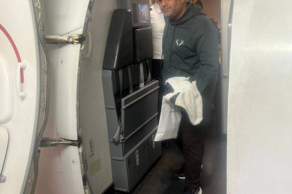 النقل تعلن وصول أولى طائرات الخطوط الجوية العراقية إلى مطار عرعر