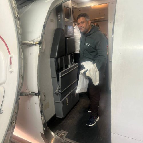 النقل تعلن وصول أولى طائرات الخطوط الجوية العراقية إلى مطار عرعر