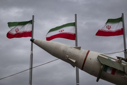 طهران: مطالبة ألمانيا إيران بوقف الحرب "تتجاوز حدود السخافة"