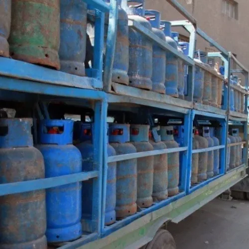 مجلس محافظة بغداد يشكل لجاناً لمنع أي احتكار أو تلاعب بأسعار أسطوانات غاز الطبخ