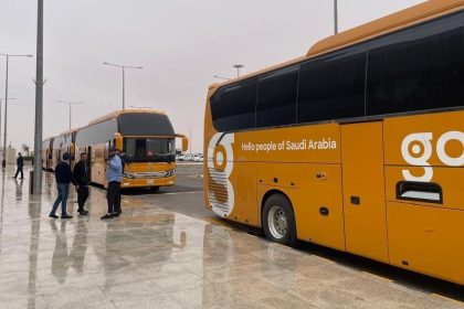 الخارجية تعلن وصول أول دفعة من العراقيين العالقين في الخارج