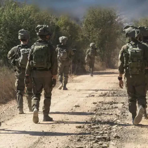 الجيش الإسرائيلي: بدء عمليات برية محدودة بجنوب لبنان