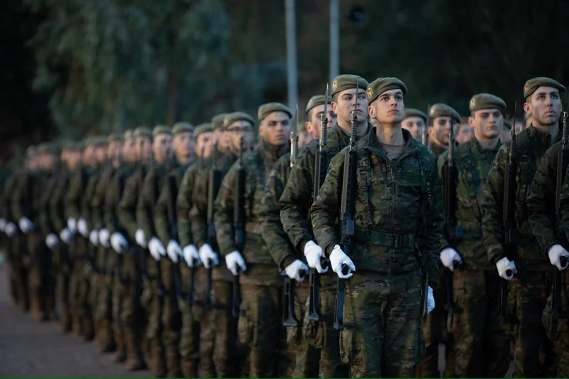 إسبانيا تعيد انتشار قواتها في العراق بسبب "تدهور الوضع الأمني"