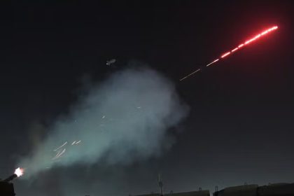 منطومة الدفاع الجوي "سيرام" تتصدى لصاروخ استهدف السفارة الامريكية في بغداد