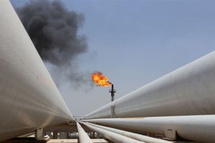 وزارة النفط العراقية تعلن حالة القوة القاهرة بجميع الحقول التي طورتها شركات نفط أجنبية