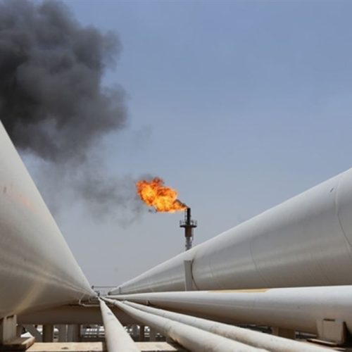 وزارة النفط العراقية تعلن حالة القوة القاهرة بجميع الحقول التي طورتها شركات نفط أجنبية