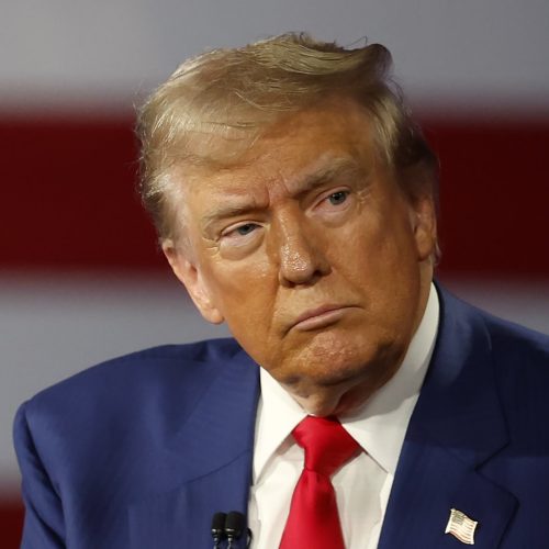 ترامب: نقترب كثيرا من تحقيق أهدافنا في إيران وندرس تقليص جهودنا العسكرية في الشرق الأوسط