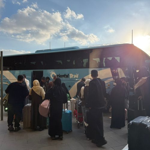 السفير العراقي في الأردن: استقبال العالقين في لبنان ونقلهم براً إلى العراق