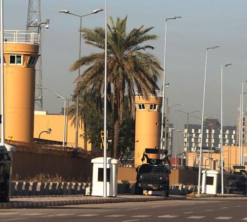 الحكومة العراقية تؤكد: التحقيقات مستمرة بشأن استهداف البعثات الدبلوماسية والسفارات