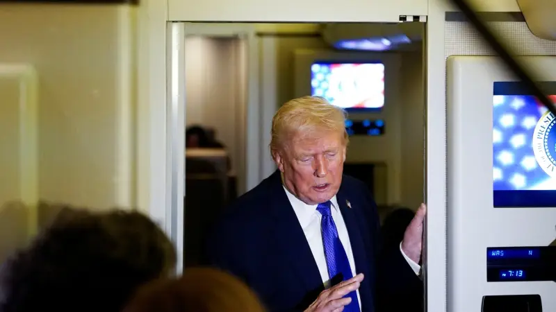 إعلام عبري: إدارة ترامب أبلغت إسرائيل أن فتح مضيق هرمز قد يستغرق أسابيع