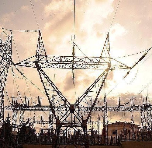 وزارة الكهرباء تنفي سقوط طائرة مسيرة على إحدى محطاتها في كركوك