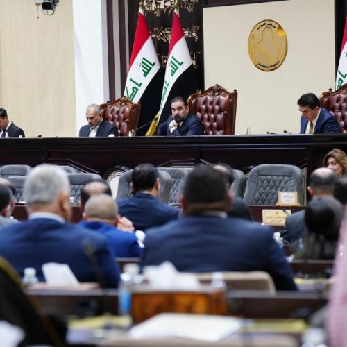 رئاسة البرلمان تؤكد على ضرورةَ تجنيب العراق تداعيات الصراعات الإقليمية