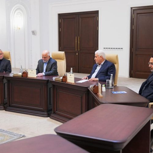 الإطار التنسيقي يدين استهداف المنشآت الحيوية ومؤسسات الدولة والبعثات الدبلوماسية